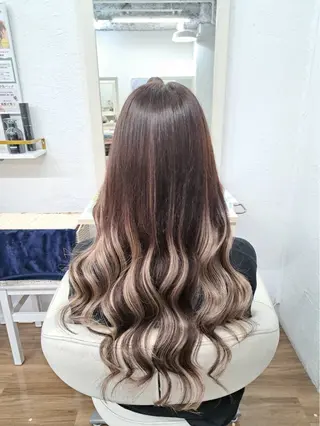ロング カラー GLOSS 心斎橋 山上のヘアスタイル