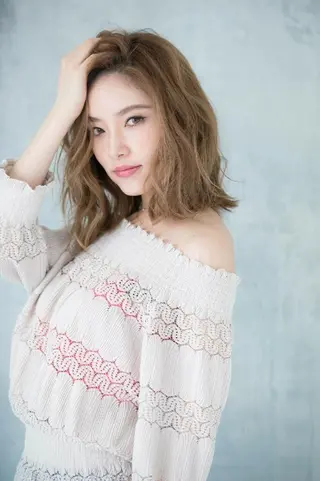 ミディアム 🇰🇷韓国風艶髪✨ 髪質改善 倉岡しおんのヘアスタイル