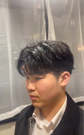 メンズ 新妻 宥人のヘアスタイル