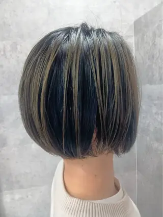 ショート カラー ヤマモト ヒロミのヘアスタイル