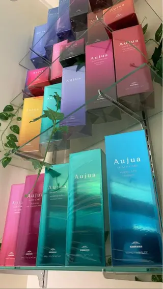SALOWIN栄 高須大貴のヘアスタイル