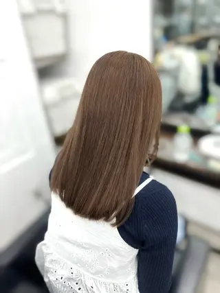 ミディアム カラー 盛れる顔周り /透明感/かりん🎀のヘアスタイル
