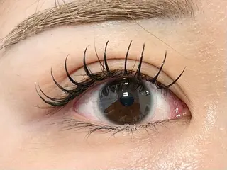 マツエク・マツパ enuemu所属・クマクラ ぱっちりeyeに💓のマツエク・マツパデザイン