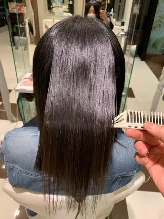 ミディアム 葛西 縮毛矯正のプロ ブリーチ矯正 青木俊のヘアスタイル
