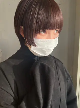 ショート カラー 東 みのりのヘアスタイル