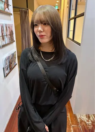 カラー 杉原 駿亮のヘアスタイル