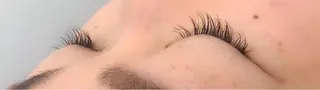 マツエク・マツパ 岡田詩織 MODE Ks松原店のヘアスタイル
