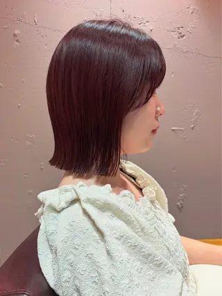 ミディアム カラー mei|顔まわり ×透明感カラーのヘアスタイル