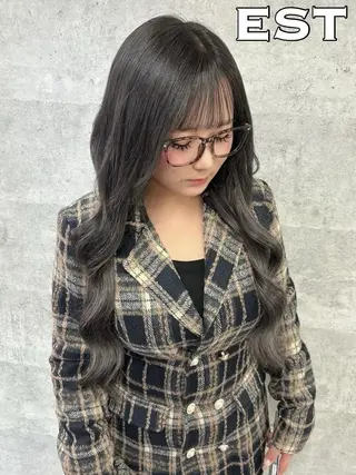 ロング カラー KAZU TACKYのヘアスタイル
