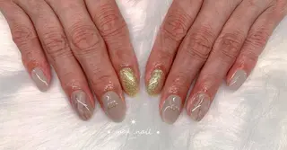 ネイル MoaNail🫶 Yoshiのネイルデザイン