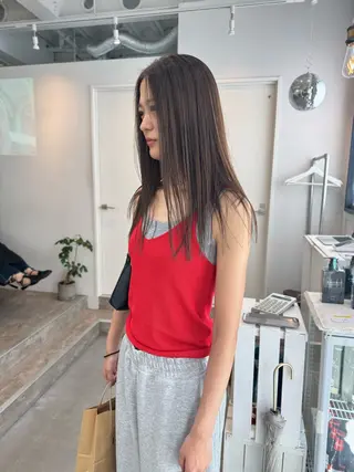 ロング カラー 松坂 真衣のヘアスタイル