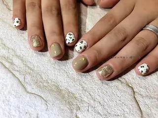 ネイル 伊藤 美里のネイルデザイン