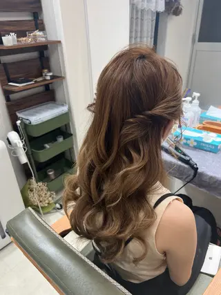 ロング ヘアアレンジ 山室 敬義のヘアスタイル