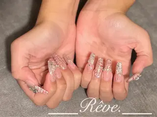 ネイル Reve. 黒澤のネイルデザイン
