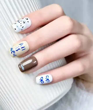 ネイル MoonNail ユリ🌸のネイルデザイン