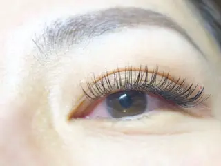 マツエク・マツパ まつ毛専門店 mauvé所属・横道 亜美のマツエク・マツパデザイン