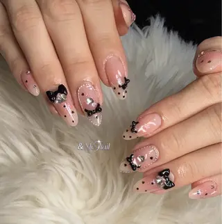 ネイル &ME ネイルサロンのネイルデザイン