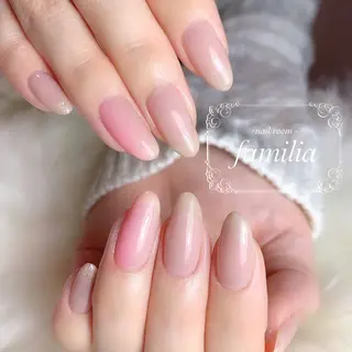 ネイル -nailroom- familiaのネイルデザイン