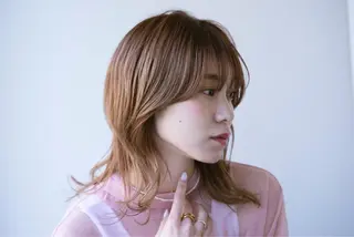 ミディアム 高橋 柊和のヘアスタイル