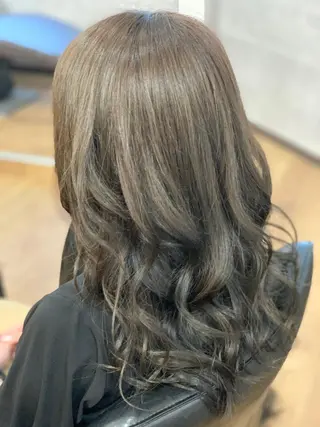 セミロング 【髪質改善の専門店】 🫧鷹司郎のヘアスタイル