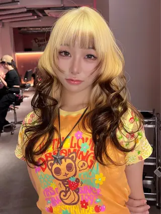 ロング sara/名古屋 ／ハイトーンのヘアスタイル