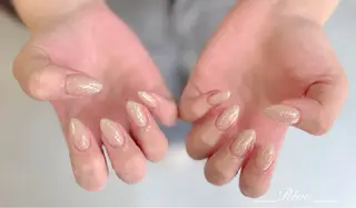 ネイル Reve. 黒澤のネイルデザイン