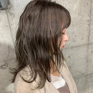 セミロング 【⭐️艶髪レイヤー カット⭐️】長谷川のヘアスタイル