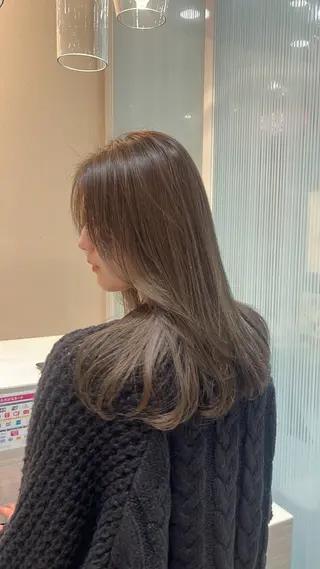 セミロング 福田 しずくのヘアスタイル