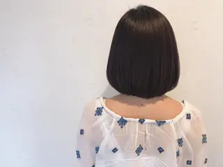 ミディアム カラー 伊藤 さやかのヘアスタイル