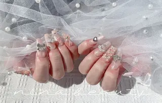 セミロング ninabeauty 新宿のネイルデザイン