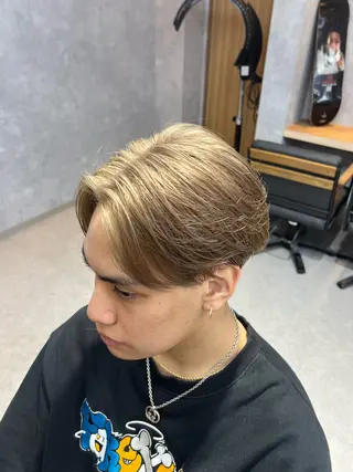 ショート カラー VeRO所属・VeRO ヒュウミのヘアスタイル