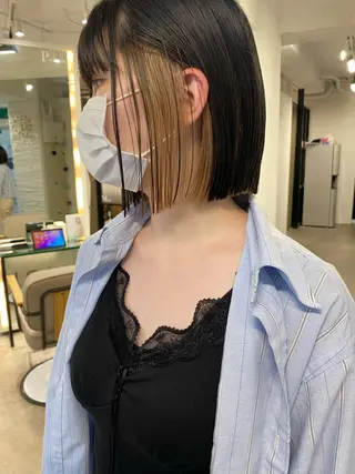 ショート カラー センターパート/ 暖色カラーayuのヘアスタイル