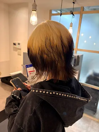 ミディアム カラー ☁️ケアブリーチ￤ ウルフ￤Shioriのヘアスタイル