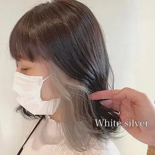 ショート カラー ハイトーンイヤ リングカラー清水隆央のヘアスタイル