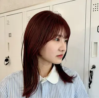 ミディアム カラー ネヅ カオルのヘアスタイル