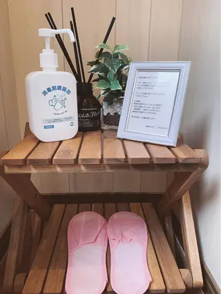 セミロング カラー パーマ ヘアアレンジ メンズ キッズ ネイル マツエク・マツパ Chloe-クロエ- 脱毛/フェイシャルのエステ・リラクイメージ