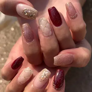 ネイル ✴︎ Delightのネイルデザイン