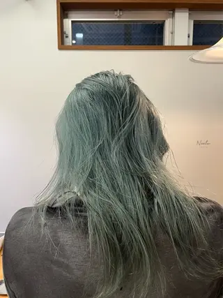 ロング カラー 安藤 琢真のヘアスタイル