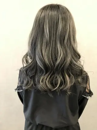 ミディアム カラー🫧アレンジ 🎀REIMIのヘアスタイル
