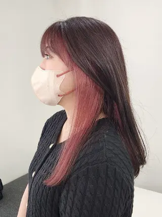 ロング カラー 安達まい/ インナーカラー◎のヘアスタイル