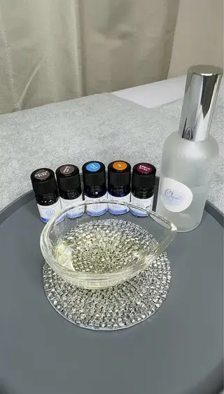 𝑪𝒍𝒆𝒂𝒓所属・眠れるドライヘッド スパ｜𝑹𝒊𝒆のエステ・リラクイメージ