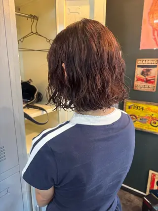ショート カラー パーマ Ami/艶カラー/ レイヤー/ハイトーンのヘアスタイル