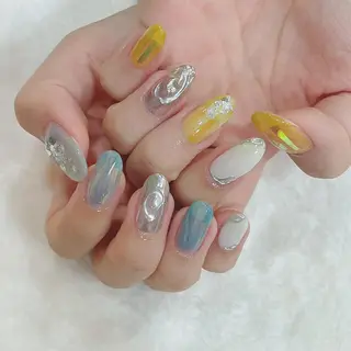 ネイル 中牟田 彩水のネイルデザイン