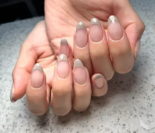 ネイル Queens 榊 まおのネイルデザイン