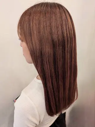 カラー カサハラ リホのヘアスタイル