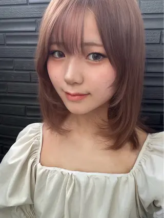 ミディアム カラー chic channel伊藤のヘアスタイル