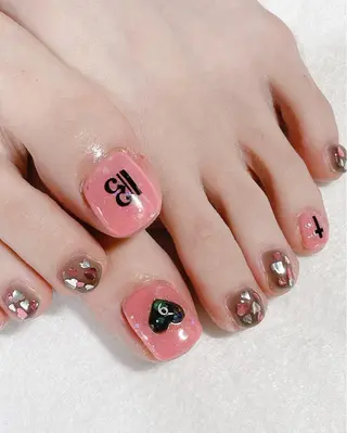 ネイル 東 千夏のネイルデザイン