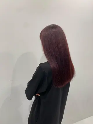ロング カラー TAKUMI .のヘアスタイル