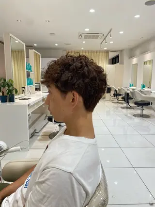 ショート パーマ メンズ 大澤 健介のヘアスタイル
