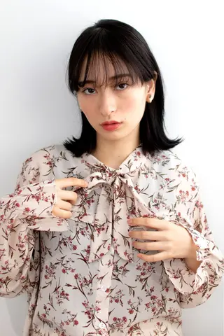ミディアム カラー LOOP hairのヘアスタイル